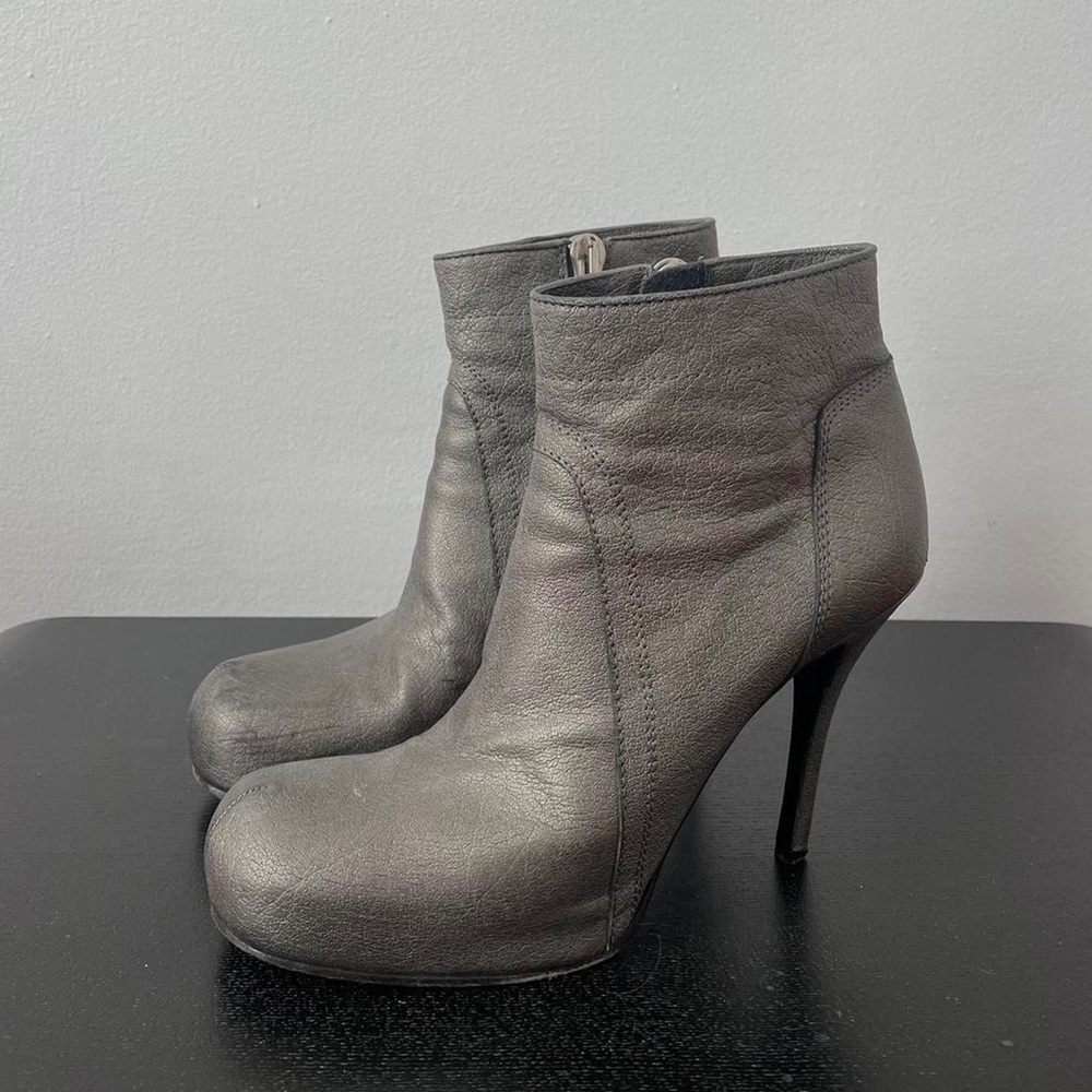Rick Owens grey metallic heels